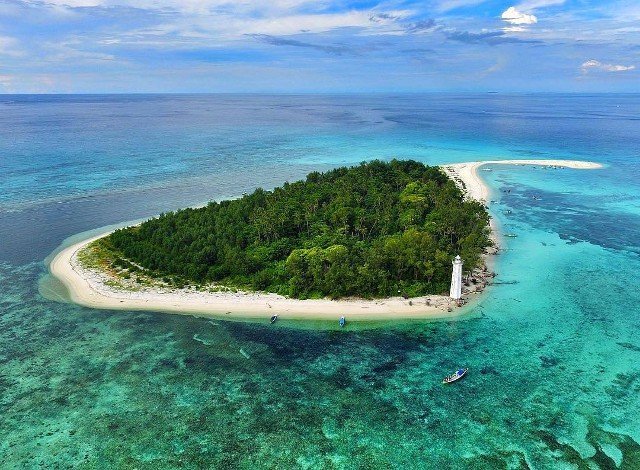 5 Tempat Menakjubkan di Makassar yang Belum Banyak Diketahui Orang 2 Kepulauan Spermonde Makassar
