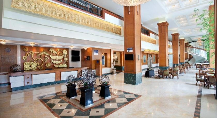 Novotel Hotel Solo