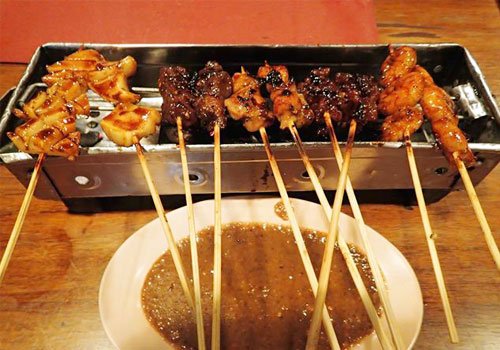 Makanan Khas Manado yang Pedas dan Lezat yang Harus Dicoba Jika Berkunjung ke Manado 6 Sate Manado