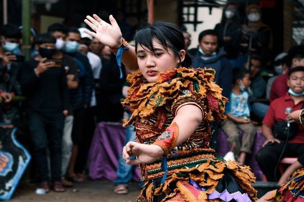 Desa Wisata Candirejo di Borobudur, Magelang : Desa yang Menjadi Simbol Budaya Jawa 4 Jathilan