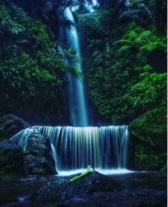 Temukan Kepuasan Bersama Keluarga Dengan Menikmati Alam Perbukitan Berpadu Dengan Keindahan Air Terjun Parang Ijo 2 Air Terjun Parang Ijo