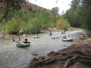 Rivertubing
