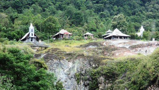 Bukit Kasih Kanonang Minahasa