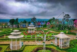 4 Tempat Menarik di Semarang yang Tidak Boleh Dilewatkan 4 Tempat Menarik di Semarang