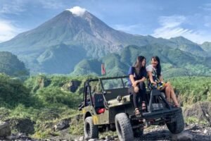 Pengalaman Pendakian Gunung Terbaik di Indonesia 7 Pengalaman Pendakian Gunung Terbaik di Indonesia