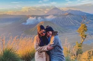 Sunrise di Bukit Penanjakan yang Eksotis dan Wajib Dikunjungi 4 Sunrise di Bukit Penanjakan yang Eksotis dan Wajib Dikunjungi
