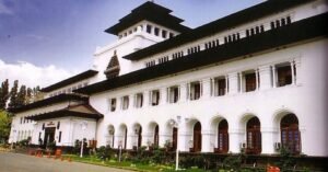 Sejarah Gedung Sate Yang Fenomenal 5 Sejarah Gedung Sate